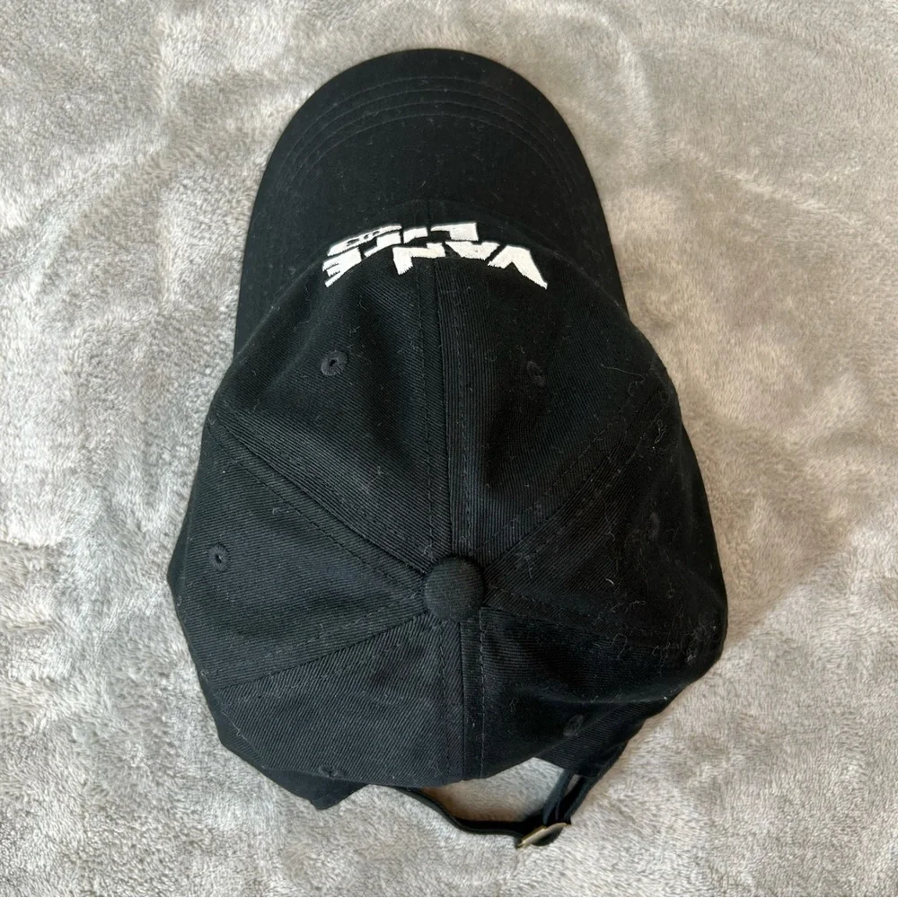 Van Life US Adjustable‎ Strap Color Black Hat The Classics Yupoong Brand Cap